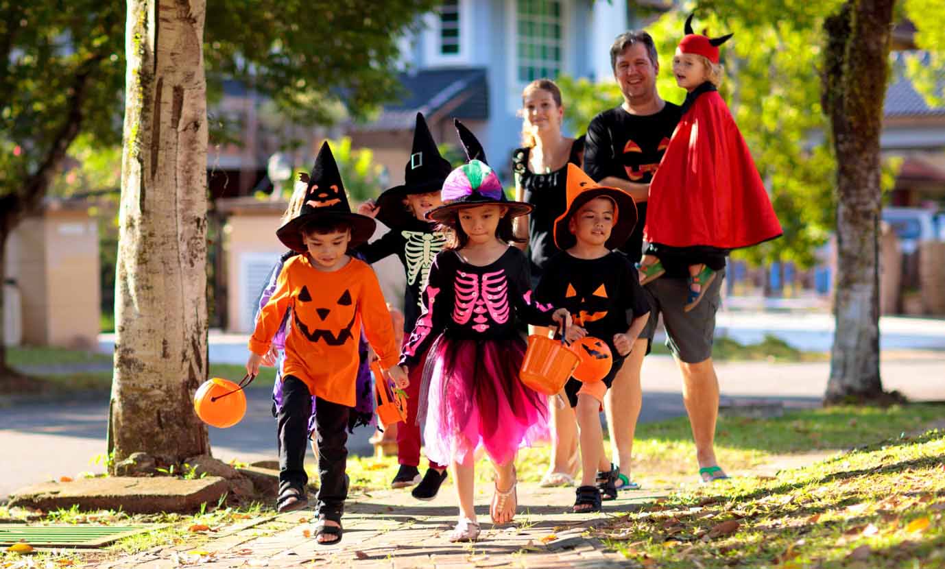 kids out on Halloween in costume